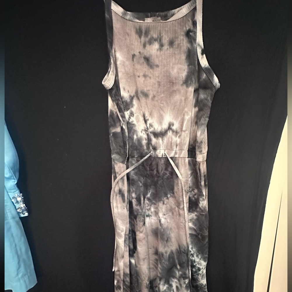 Gray and Black Sleeveless Sheath Maxi Dress